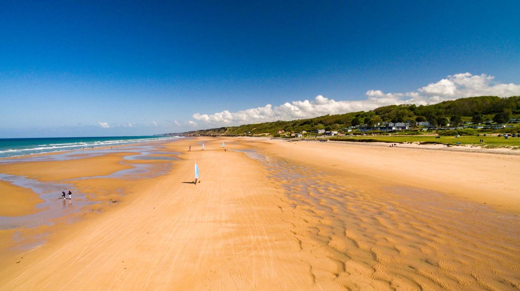 La Brise Marine Maison Renovee Cour Fermee Et Terrasse 800 M Plage Omaha Beach Avec Table De Ping Pong Proche Port En Bessin Vierville-sur-Mer Kültér fotó